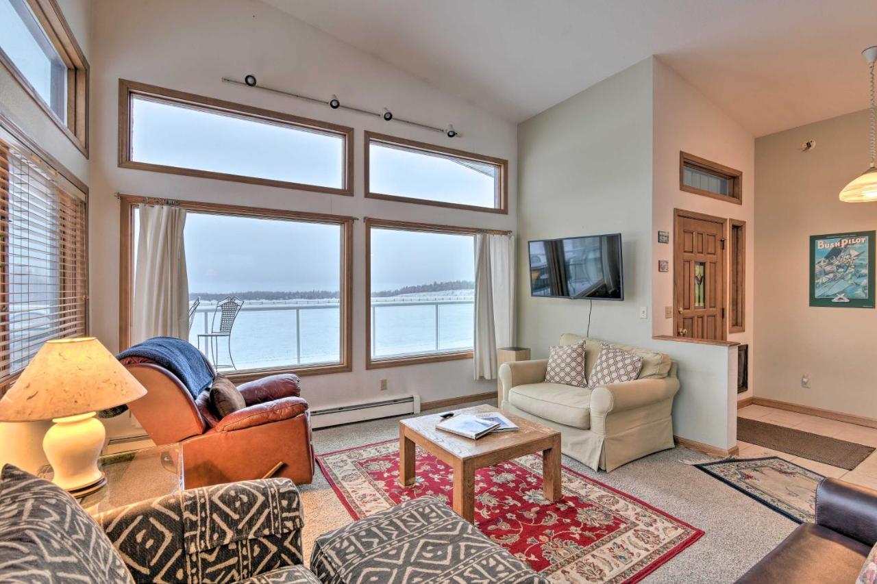 Spacious Family Home With Deck And Million-Dollar View Anchorage Buitenkant foto