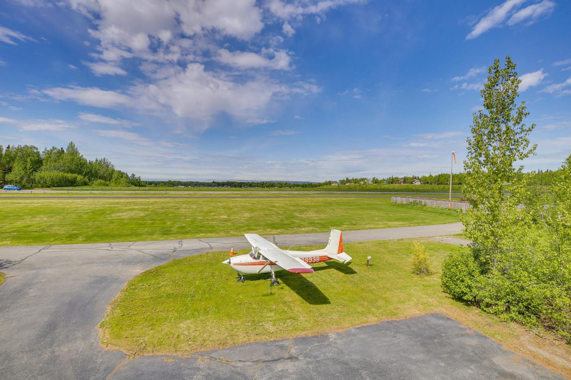 Spacious Family Home With Deck And Million-Dollar View Anchorage Buitenkant foto